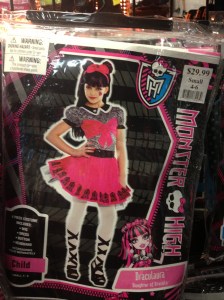 Draculaura, size 4-6